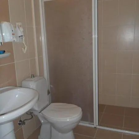 酒店 Status 费特希耶