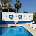 Ξενοδοχείο Status Φετιγιέ