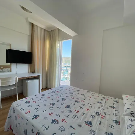 Hotel Status 2*
